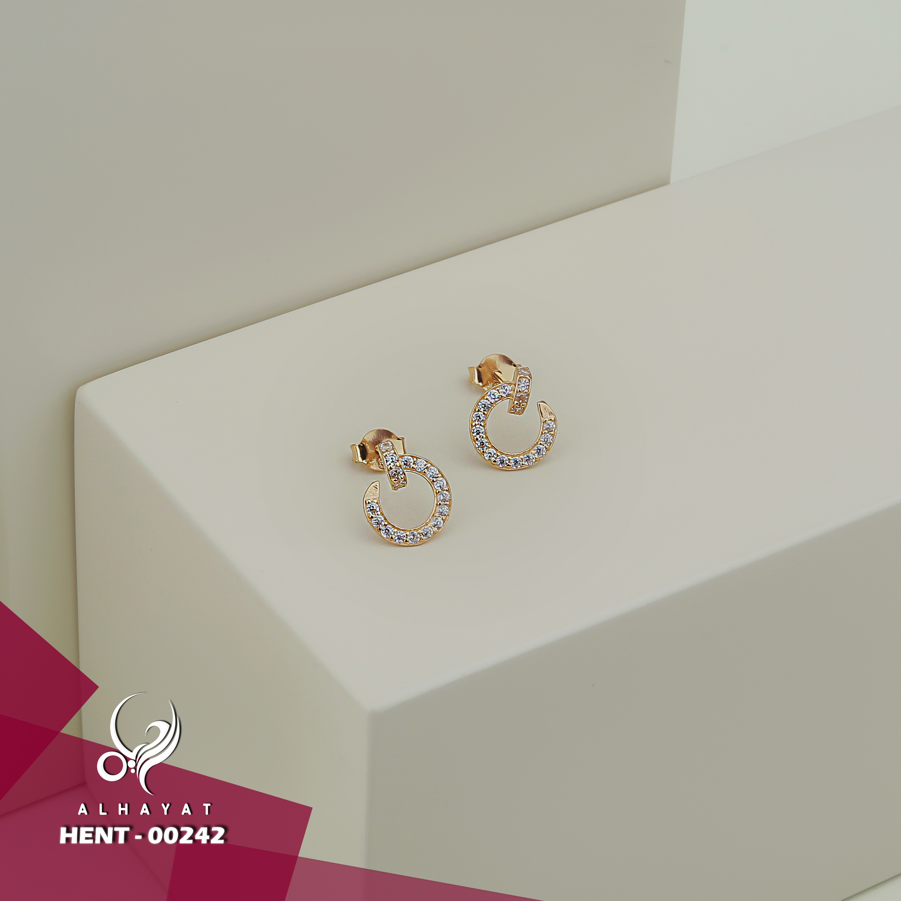 18 karat gold net ring, made in Turkey - (H-1219)